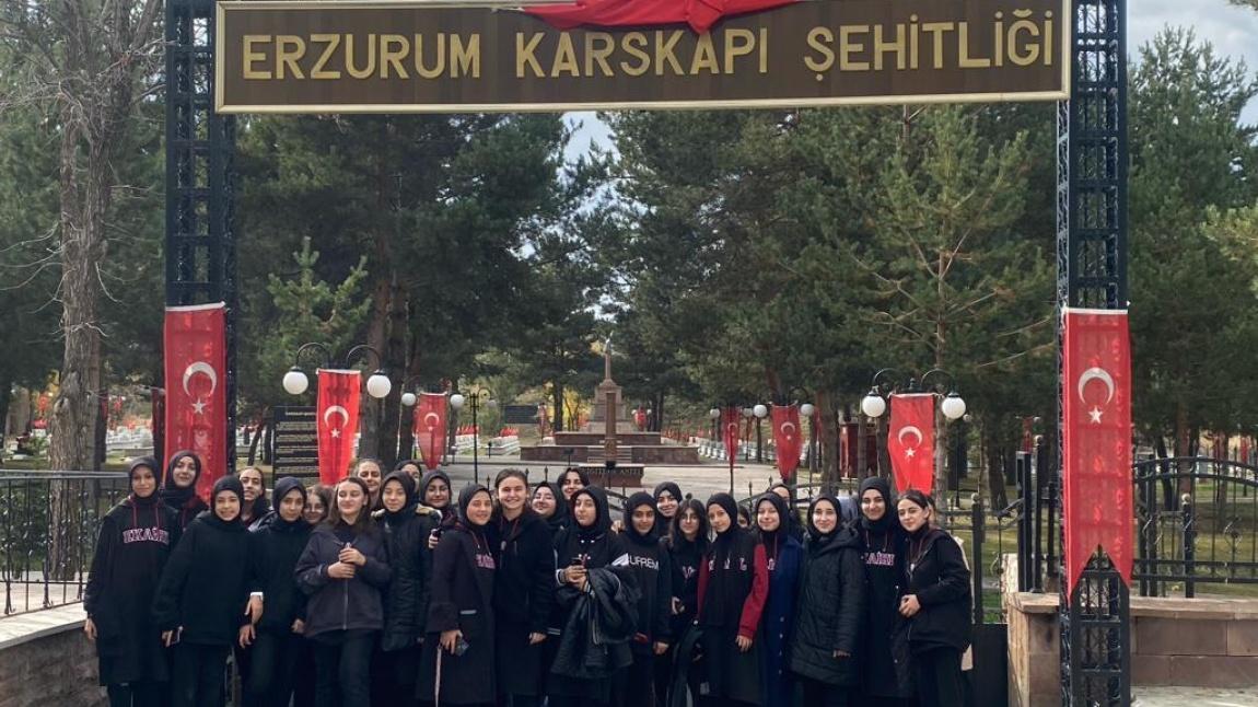 Okulumuz Öğrencileri Gezi Gözlem Yapmaya Devam Ediyor