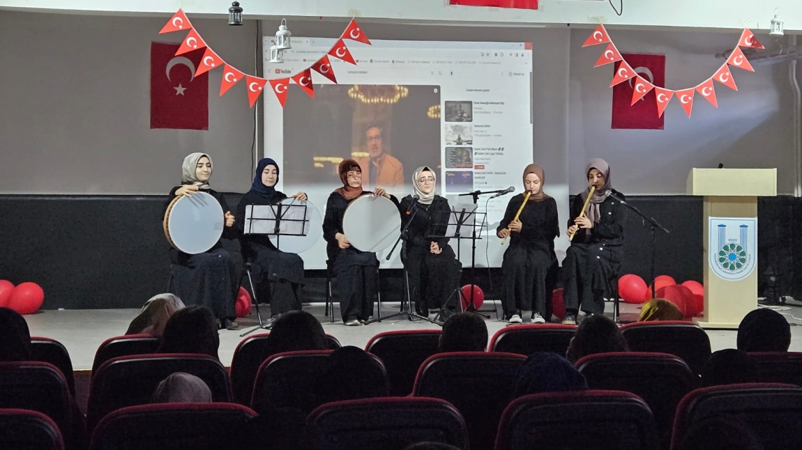 Erzurum Atatürk Üniversitesi Dini Musiki Korosu Dinletisi